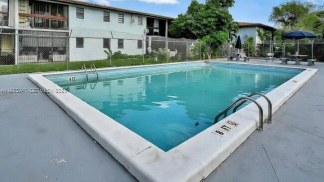 Building Photo - 6259 W 24th Ave