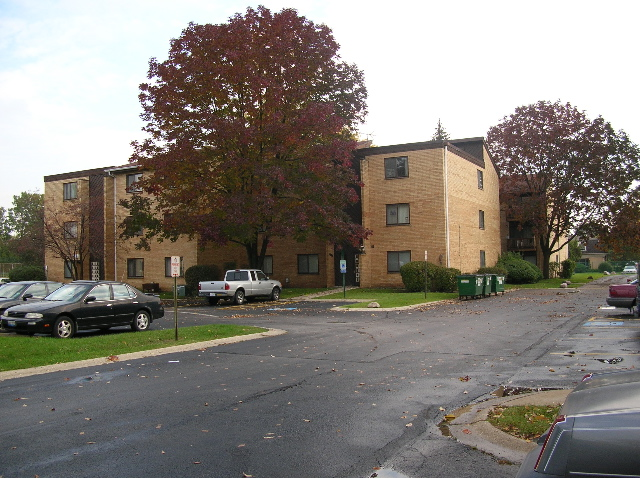 Building Photo - 1203 S Forums Ct