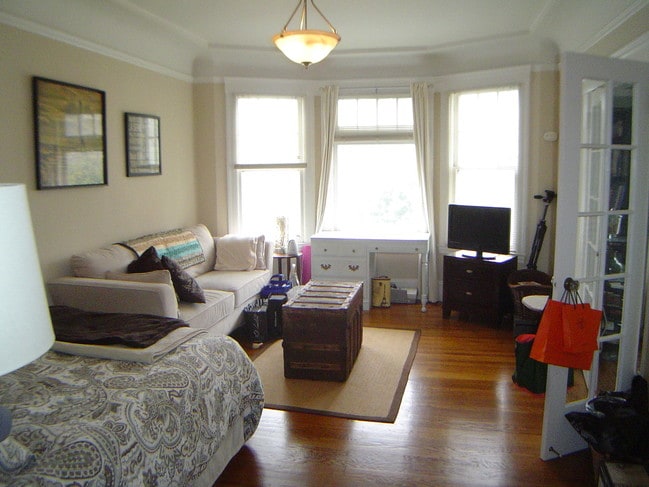 Primary Photo - 2355 California St