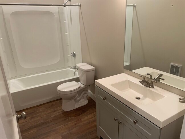 Building Photo - 149 Washington St