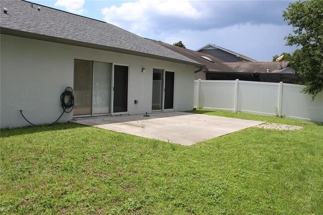 Building Photo - 10131 Cedar Dune Dr