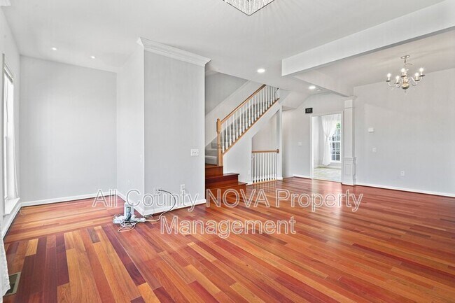 Building Photo - 22707 High Haven Terrace