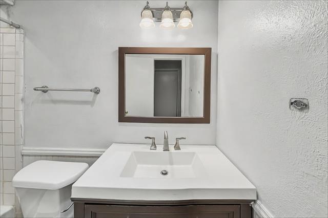 Building Photo - 3862 Wonder Ct
