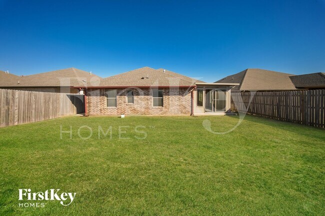 Building Photo - 4409 Hunterfield Ave