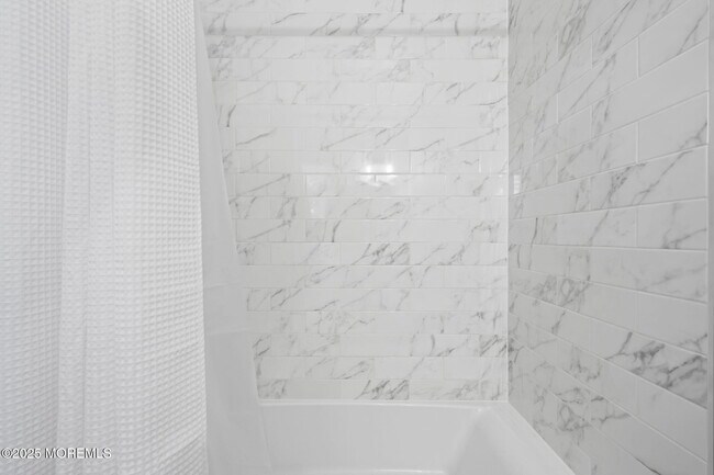 Building Photo - 36 Stirrup Ct