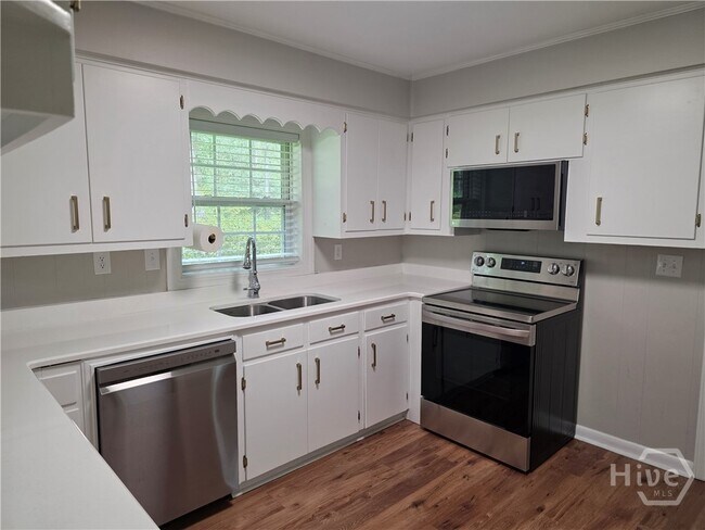 Building Photo - 5944 GA-21