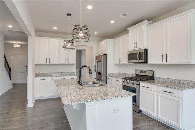 Building Photo - 6133 Whirlaway Rd