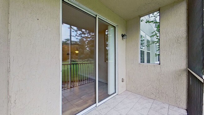 Building Photo - Stunning 2Bedroom Condo at VIlla San Marco!