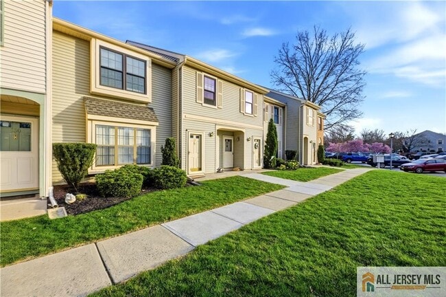 Building Photo - 151 Wyndham Pl