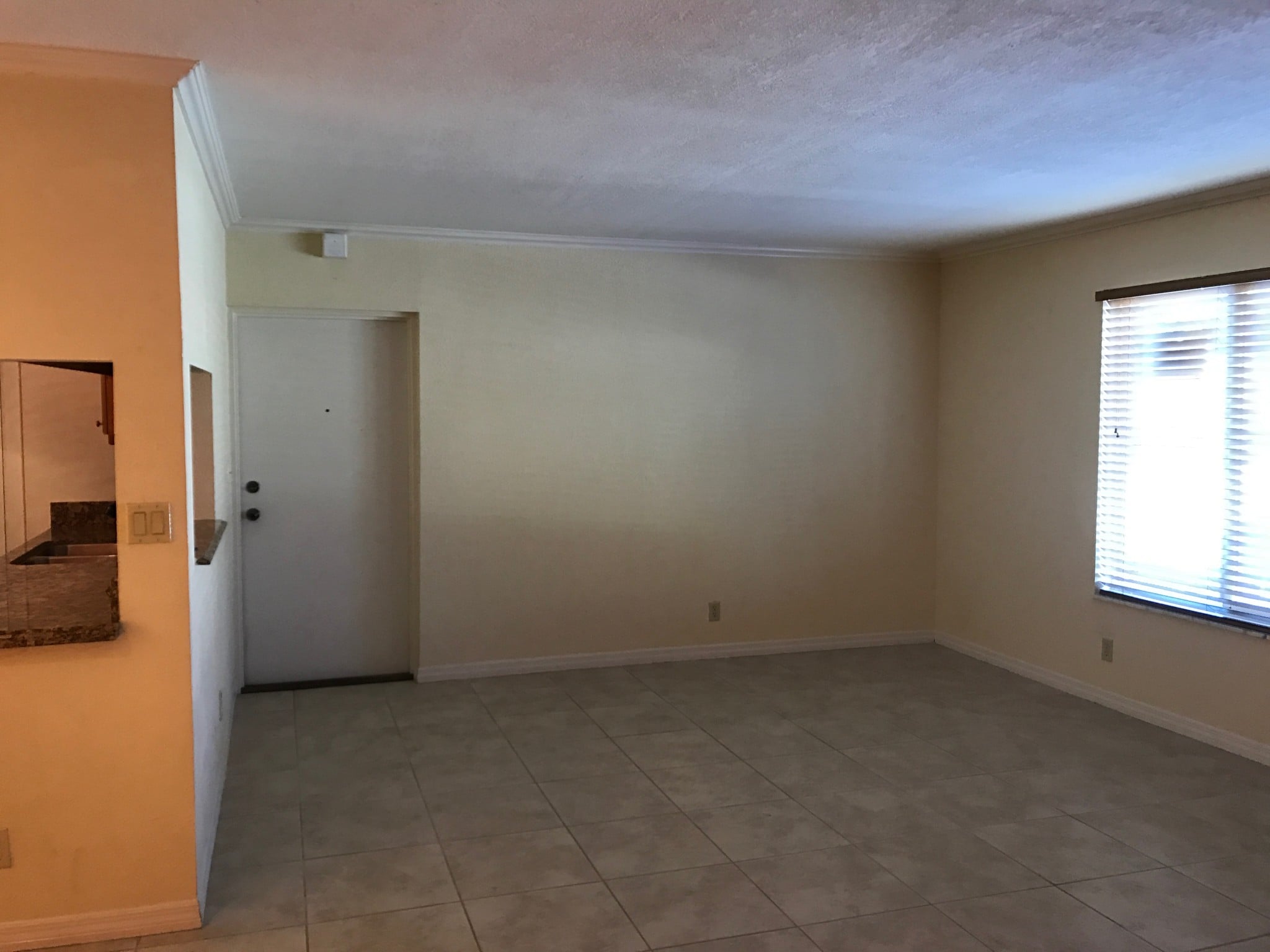 Living room - 2020 NE 56th St