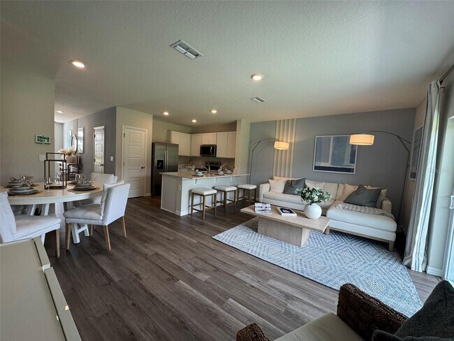 Building Photo - 2151 Longleaf Rd
