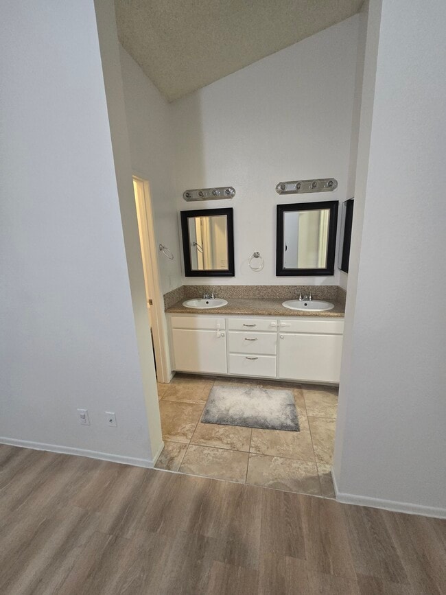 Building Photo - 3509 Avenue J