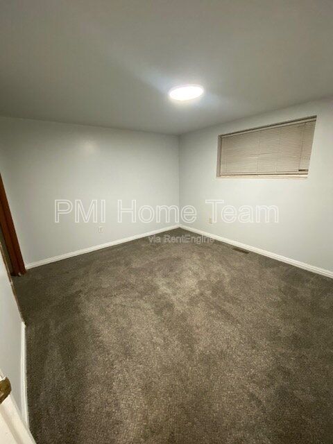 Building Photo - 3476 Brinker Ave