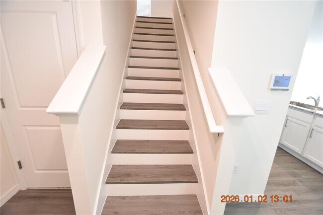 Building Photo - 36209 Sunflower Hl Dr