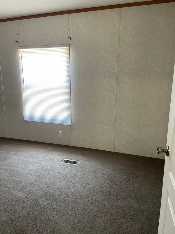 Building Photo - 56 Bluebell Ln