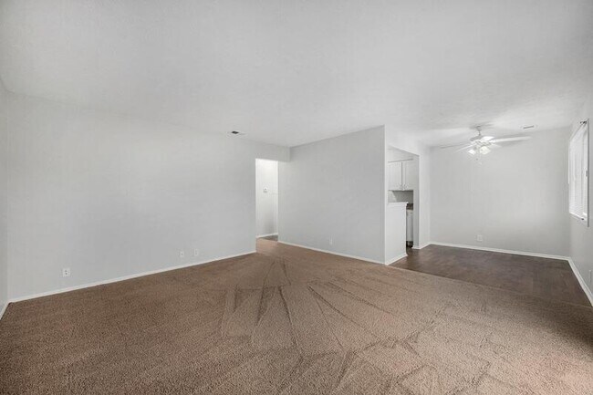 Building Photo - 11806 Arbor St