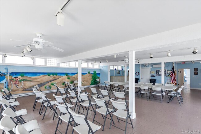 Building Photo - 750 Lido Blvd