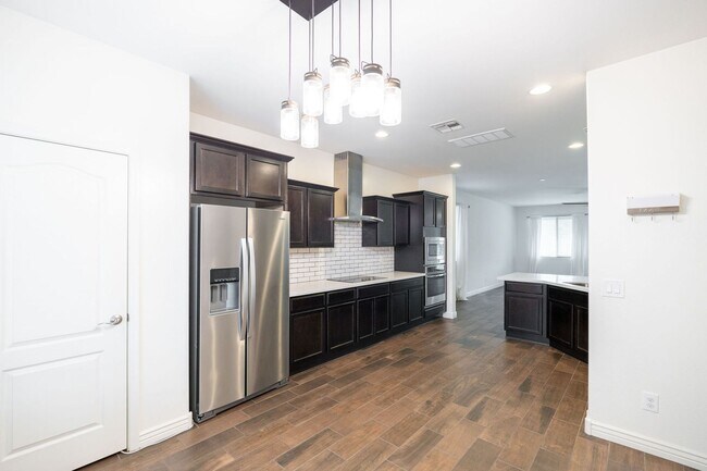 Building Photo - *POOL* Beautiful Gilbert Home Nestled at the Base of the San Tan Mountains