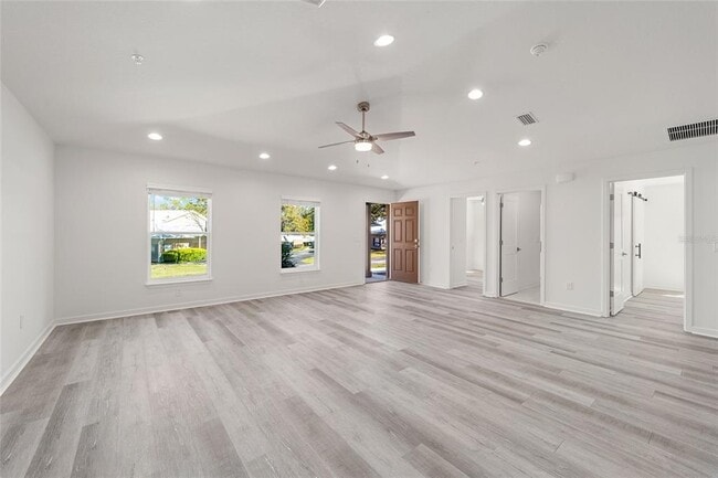 Building Photo - 4417 NW 74th Terrace