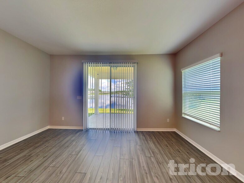 Building Photo - 523 Falcon Ridge Rd