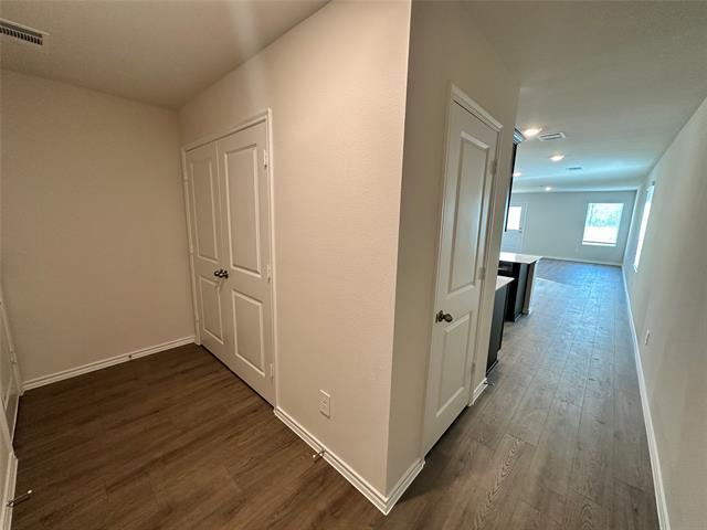 Building Photo - 1141 Northfield Dr