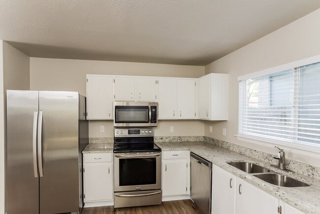 Building Photo - 9414 Arden Bend