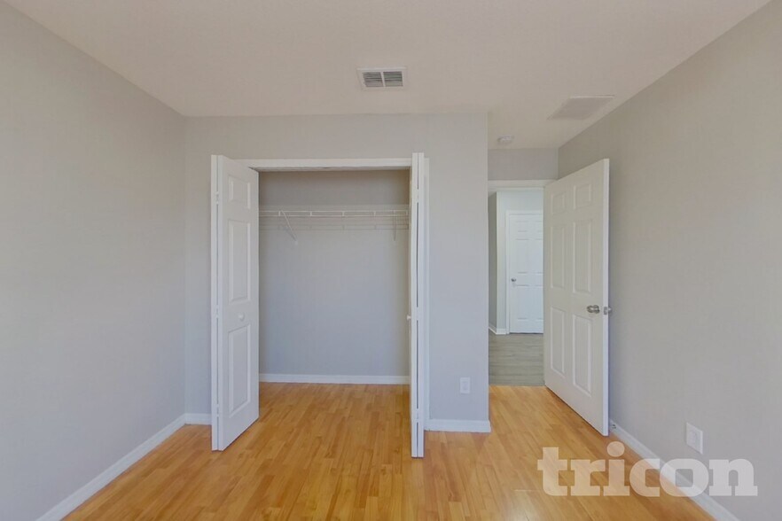 Building Photo - 1815 Honeydew Ct