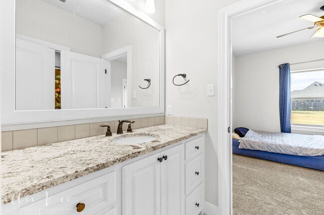 Building Photo - Luxury 4-Bedroom Home for Lease in Wylie ISD
