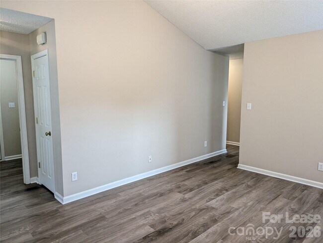 Building Photo - 2151 Wexford Way