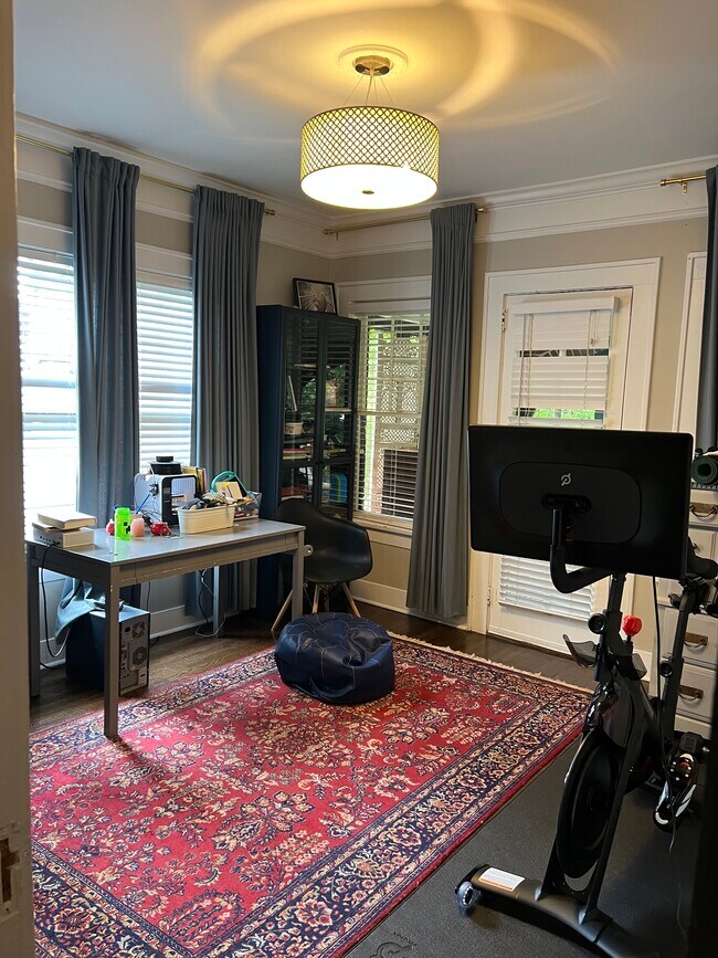 Building Photo - 1308 N Highland Ave NE