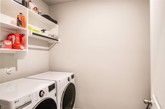 Building Photo - 403 Grapefruit Rd