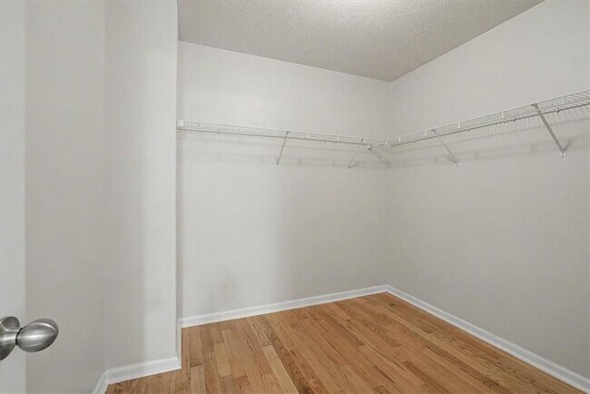 Building Photo - 1025 Balsam Wood Trail