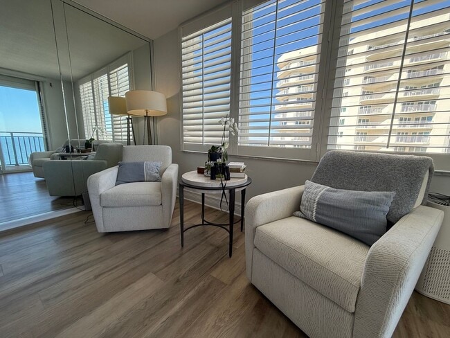 Building Photo - Stunning Atlantic Ocean view 1bedroom 1 bathroom condo