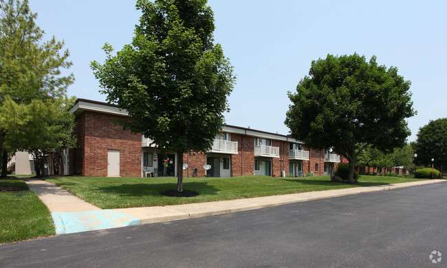 Building Photo - Seton Square North