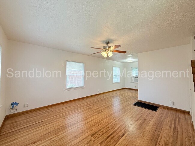 Building Photo - For Lease | Brookside | Available Now!