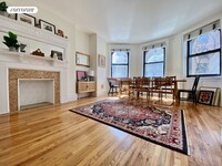 Building Photo - 349 W 84th St