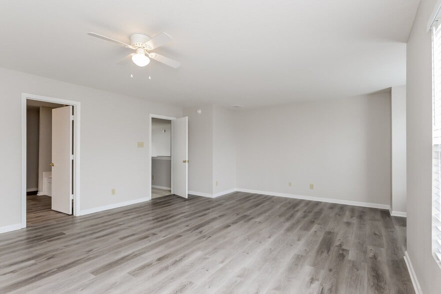Building Photo - 1506 Bray Dr