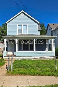 Building Photo - 421 N 7th St