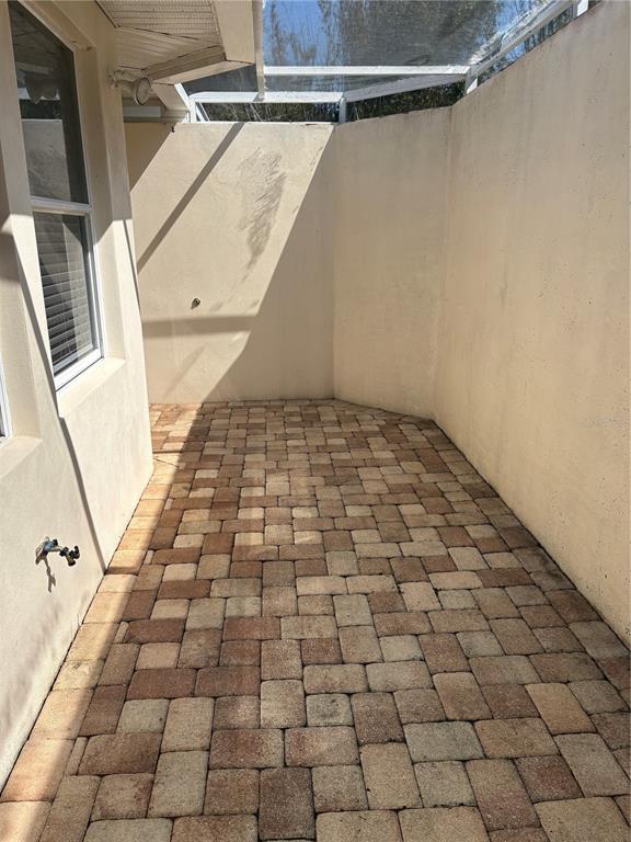 Building Photo - 3265 Hidden Lake Dr