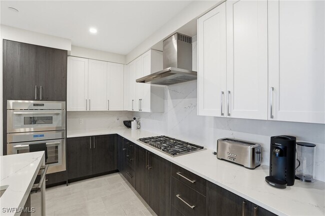 Building Photo - 1125 Central Ave