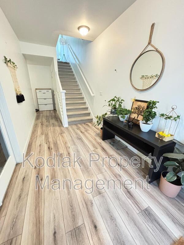 Building Photo - 5311 Canary Grass Wy