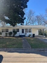 Building Photo - 2312 Center Pl S