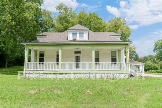 Building Photo - 119 West Moody Avenue - 1