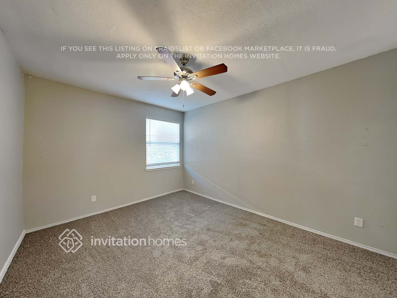 Building Photo - 1060 Pullman Dr