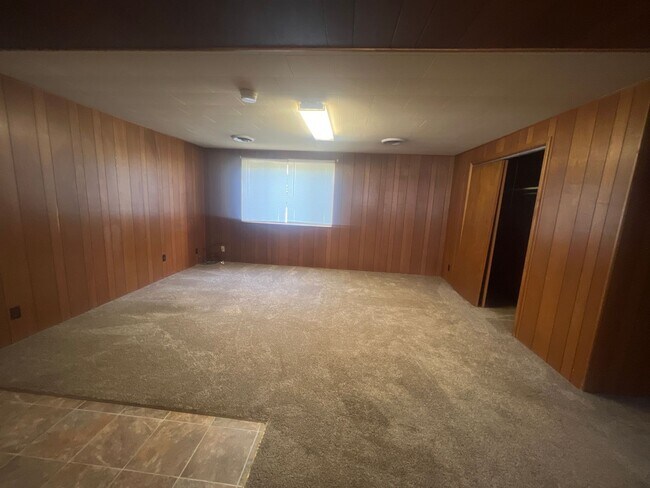 Building Photo - 145-149 Summers Street