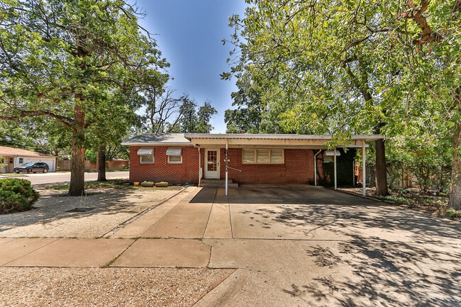 Building Photo - 3801 26th St