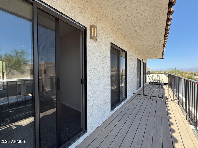 Building Photo - 16510 E Palisades Blvd