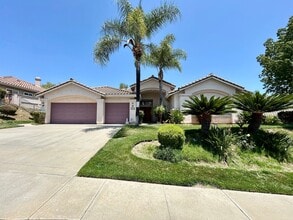 Building Photo - Upcoming! Move in Ready 7/25/26 Spacious 4 Bed/2.5 Bath Home Escondido