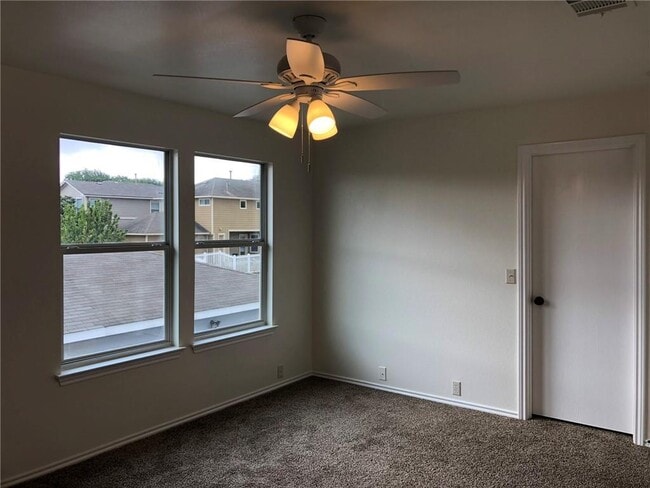 Building Photo - 165 Michaelis Rd