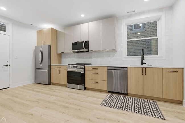 Building Photo - Second Mountain on Thomas LLC